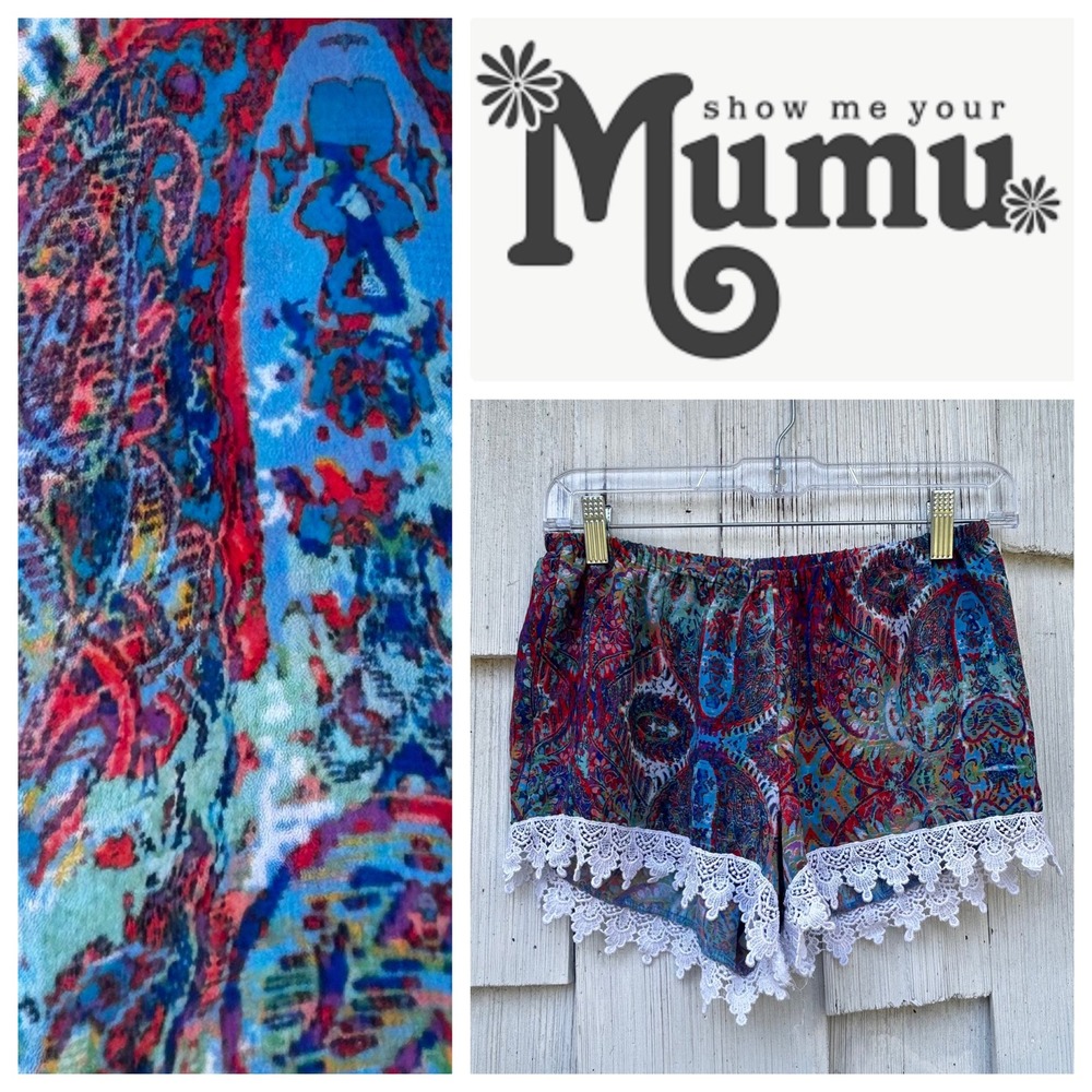 Show Me Your Mumu Bri Paisley Lacy Trim‎ Shorts Women's Small Blue Red Boho